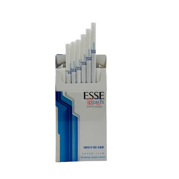 Esse Lights Super Slim Sigara paketi, hafif içimi ve ince tasarımı ile dikkat çekiyor.