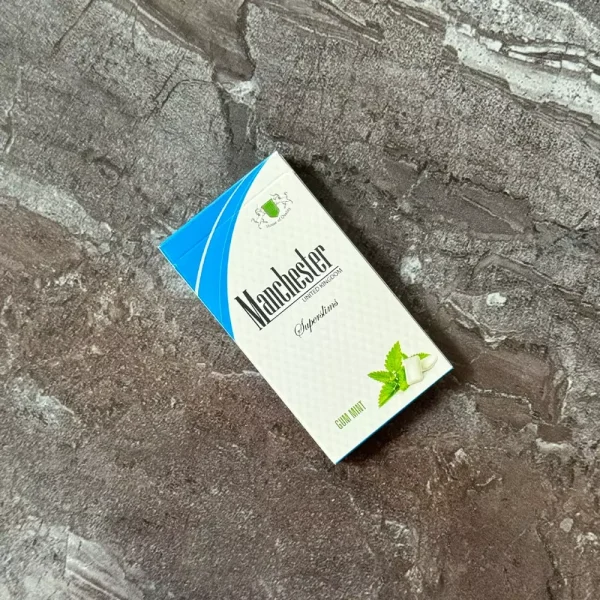 Manchester Superslims Gum Mint Sigara, naneli sakız aromasının ferahlatıcı etkisiyle her içimde tatlı ve serin bir deneyim sunar. İnce yapısıyla şık bir seçenek oluşturur.